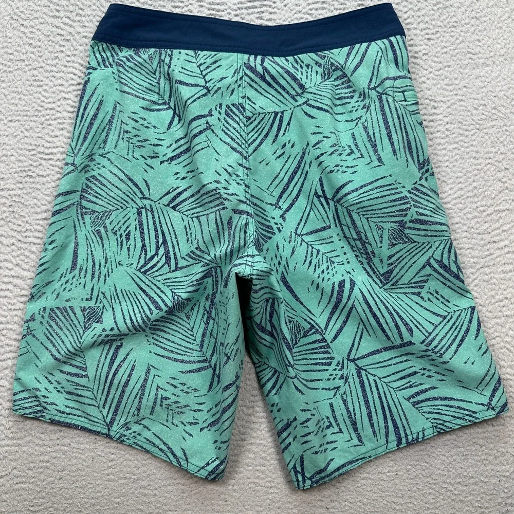 Patagonia Wavefarer Board Shorts Size 30 Green Blue Swim Trunk Palms Unlined